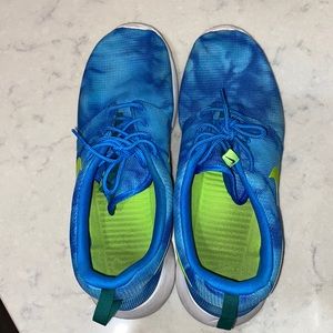 Mens Nike Roshe size 13